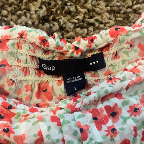 GAP shirt - Picture 3 of 3